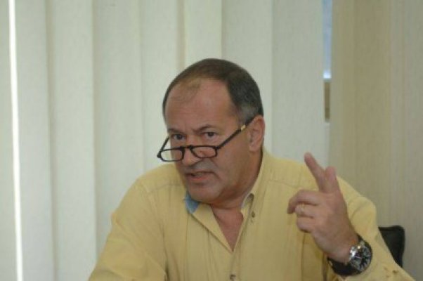 Antonescu: Sorin Roşca Stănescu a descris public cum greşesc eu. L-am eliberat din condiţia de consilier